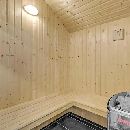 Prázdninový dům Four-bedroom In Romo *